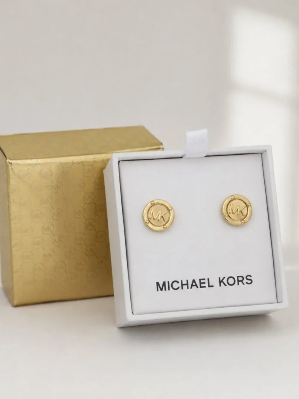 Michael Kors classic michael